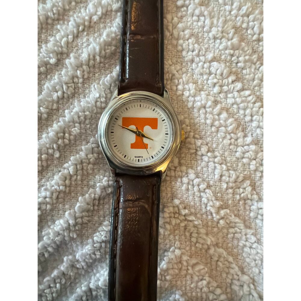 Women's Silver Tennessee Volunteers Stainless Steel Watch Brown Leather Band Vtg